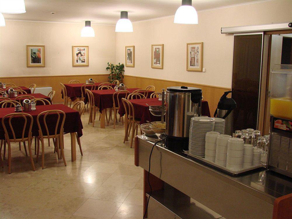 Jagello Business Hotel Будапешт Экстерьер фото